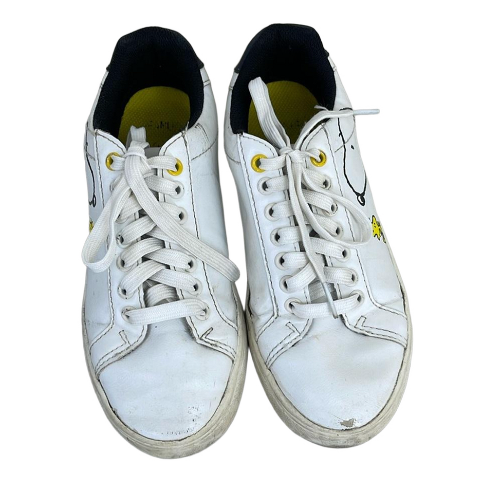 Snoopy by Peanuts Toddler Sneakers Size 37 US6.5